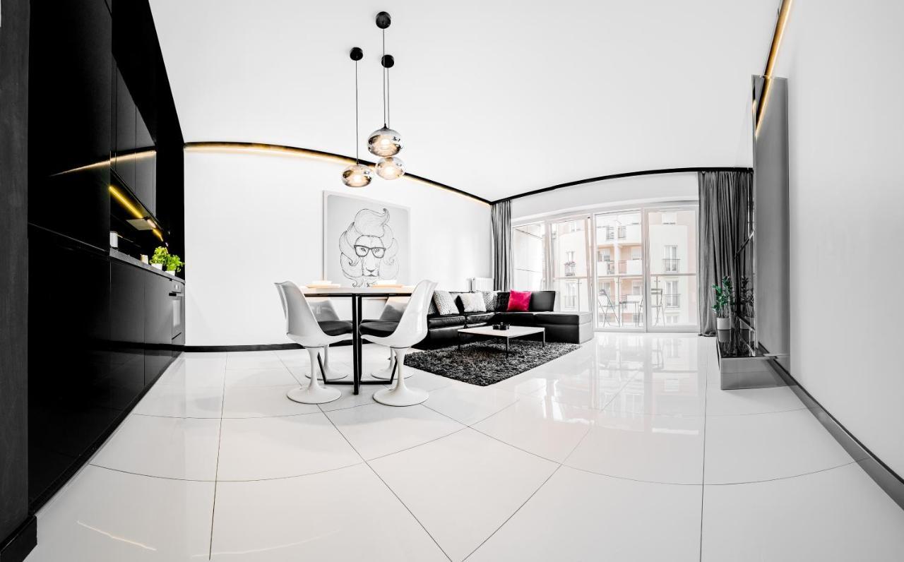 Apartamenty Homely Place Serce Poznania - Stary Rynek - Parking Екстериор снимка