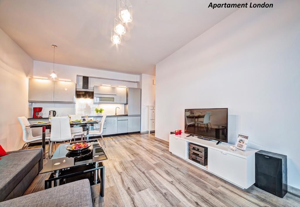 Apartamenty Homely Place Serce Poznania - Stary Rynek - Parking Екстериор снимка